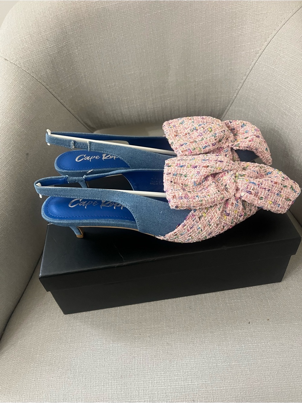 Cape Robbin Pink Tweed Bow Slingback Kitten Heels with Blue Insole